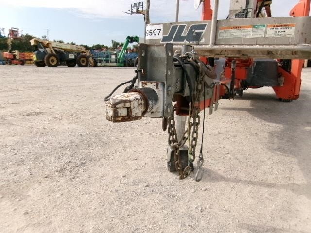 2018 JLG T350-5