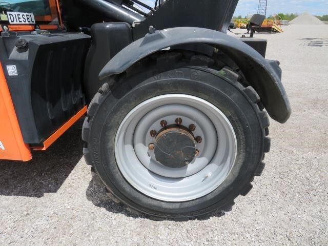 2015 JLG G9-43A-11