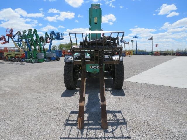 2018 JCB 507-42-8
