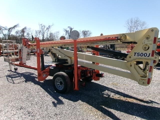 2020 JLG T500J-4