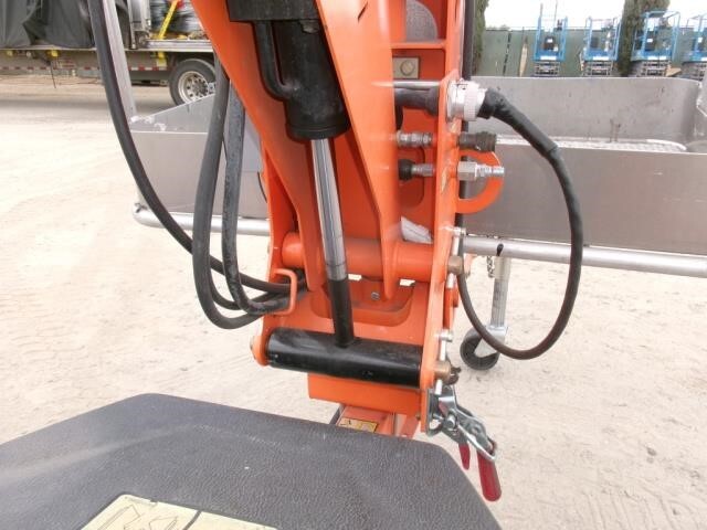 2019 JLG T350-14