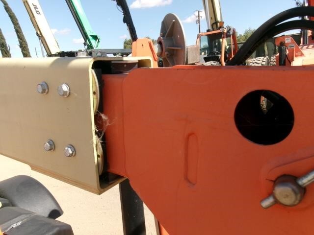 2019 JLG T350-15