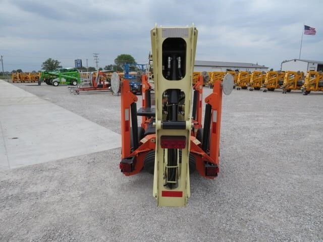 2020 JLG T350-7