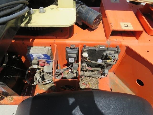 2019 JLG T350-14