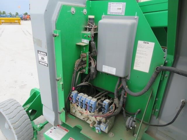 2016 Genie Z-34/22 N-17
