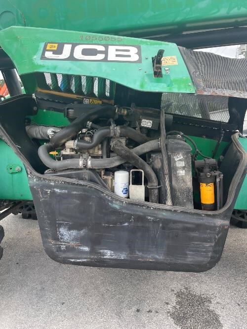 2017 JCB 507-42-9