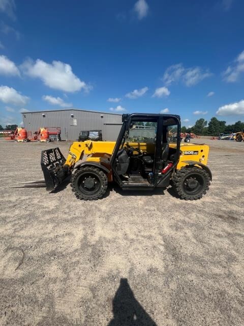 2021 JCB 505-20 TC