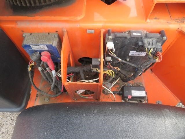 2019 JLG T350-14