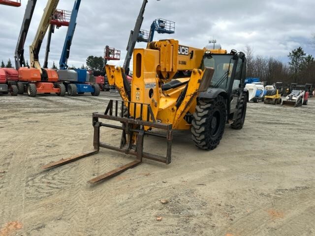 2021 JCB 510-56