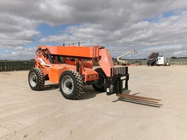 2015 SkyTrak 6042-7