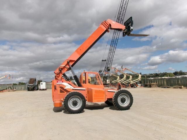 2015 SkyTrak 6042-25