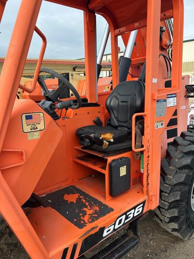 2017 SkyTrak 6036-4