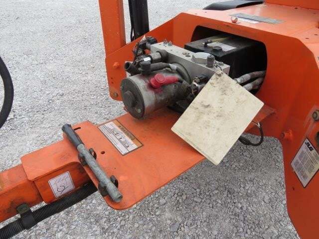2020 JLG T350-15