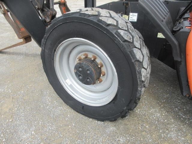 2017 JLG 1055-11