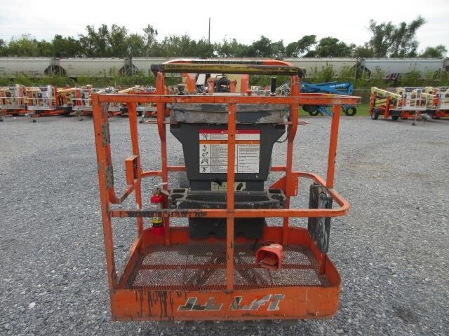 2015 JLG E300AJP-5