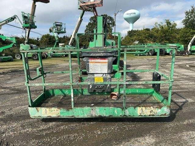 2016 JLG 460SJ-17