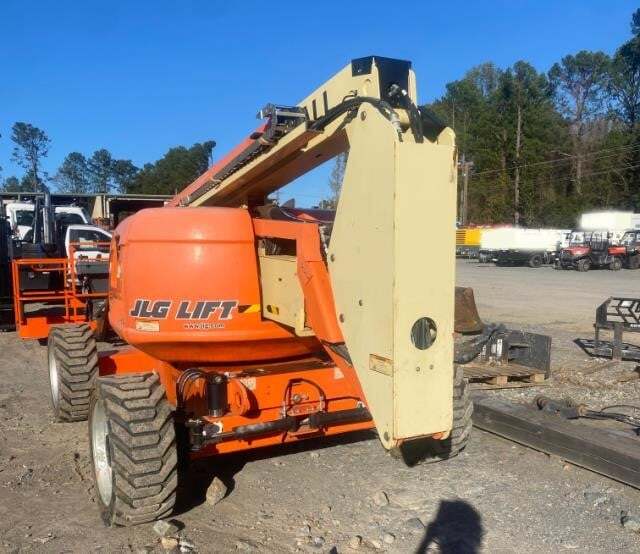 2018 JLG 600AJ-2
