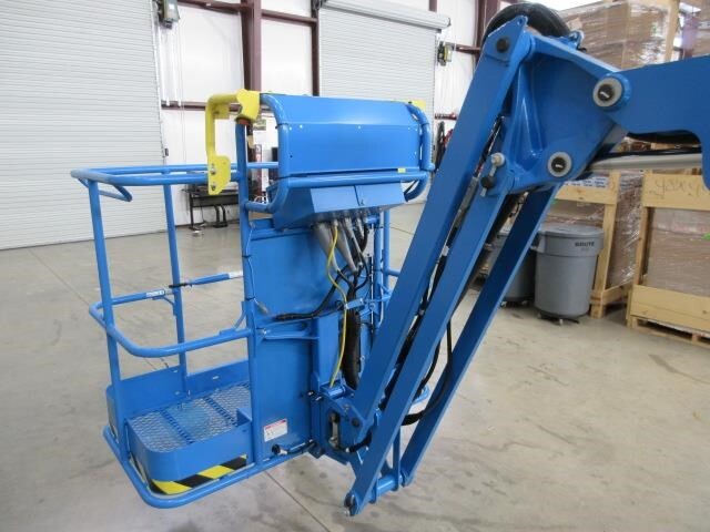2025 Genie Z-34/22 IC-9