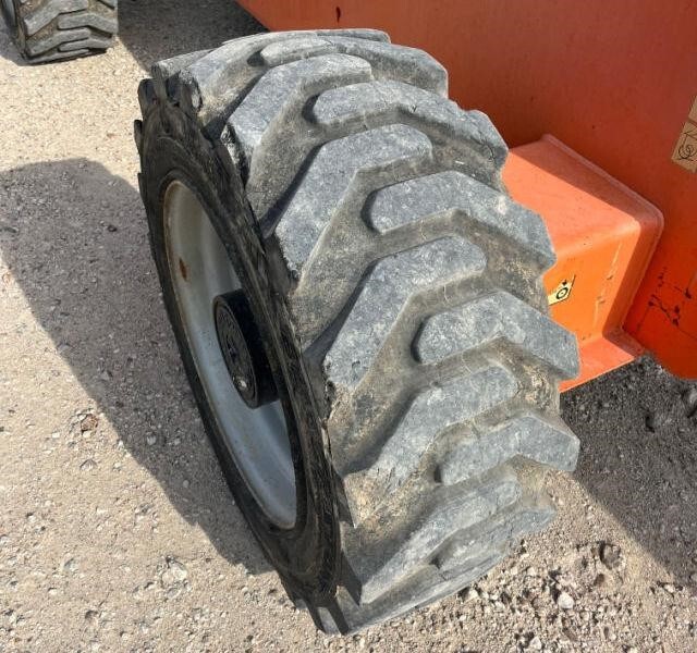2016 JLG 600S-10