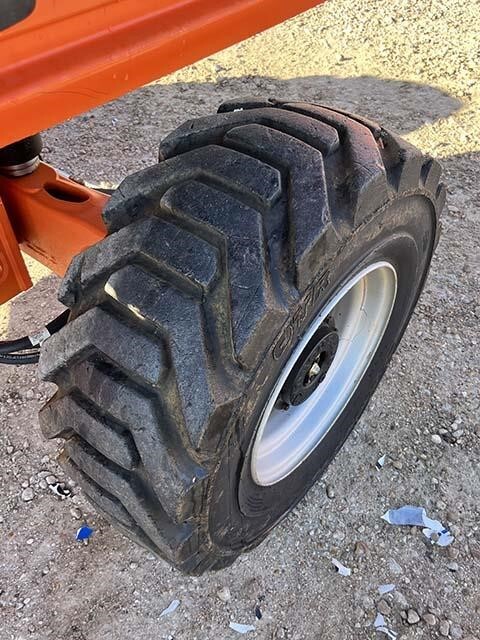 2017 JLG 460SJ-14