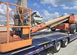2017 JLG 600S
