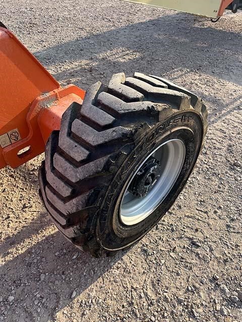 2016 JLG 400S-9