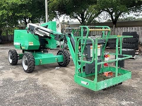 2016 JLG 340AJ-4