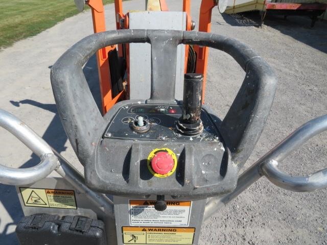 2018 JLG T500J-10