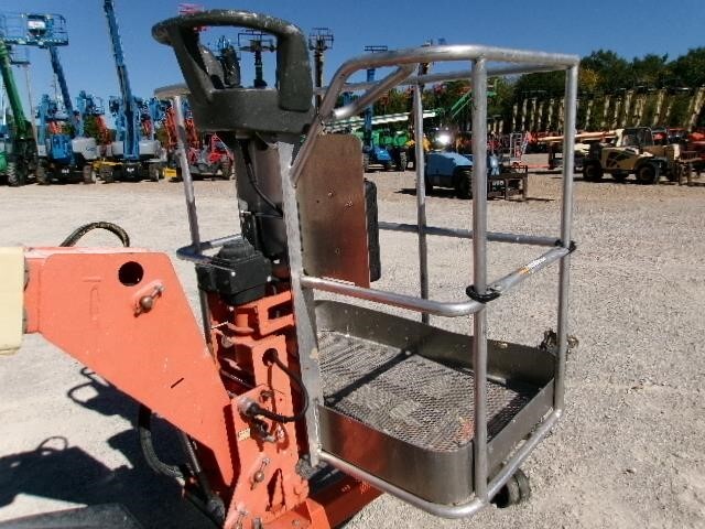 2018 JLG T350-9