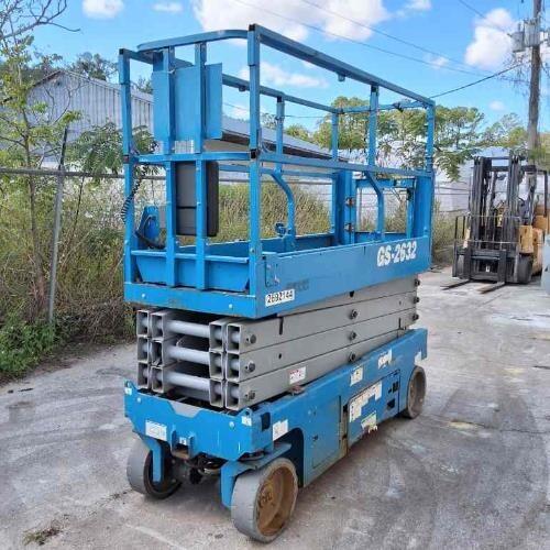 2018 Genie GS-2632
