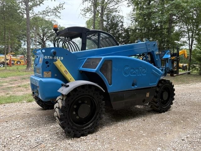 2019 Genie GTH-5519-4