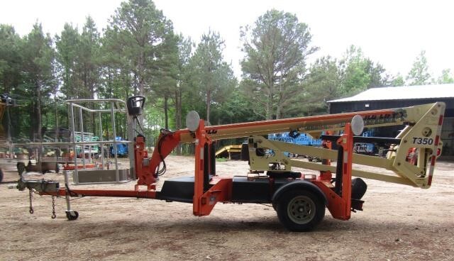 2018 JLG T350