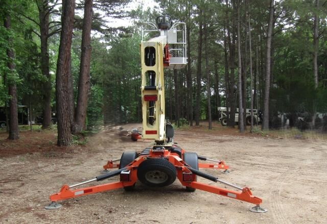 2018 JLG T350-12