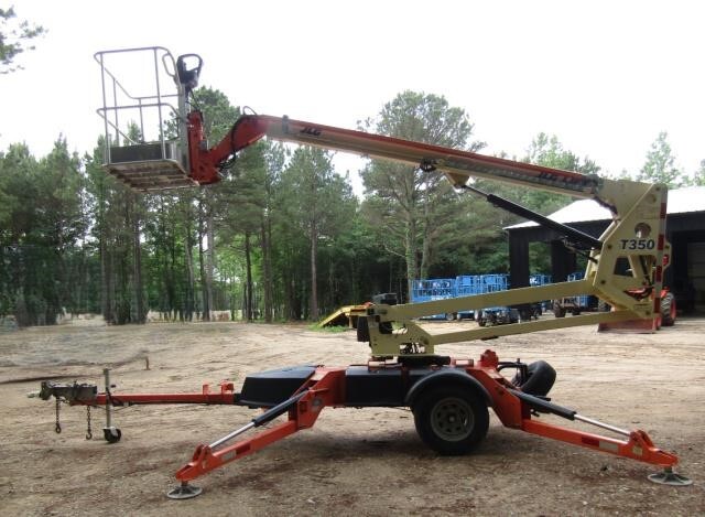 2018 JLG T350-9