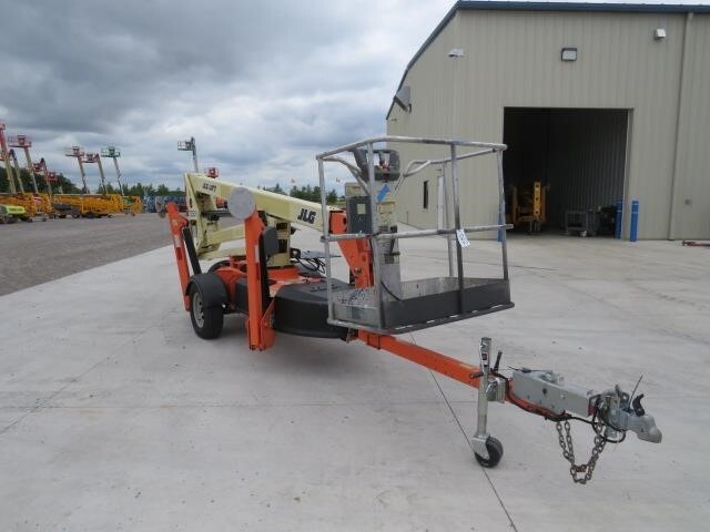 2019 JLG T350-4