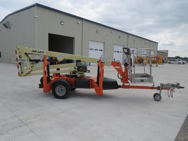 2019 JLG T350-5
