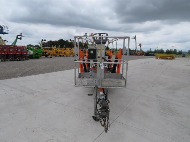 2019 JLG T350-3