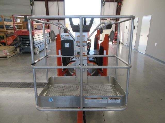 2024 JLG T350-7