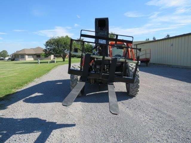 2025 JLG 943-15