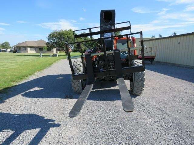 2025 JLG 943-16
