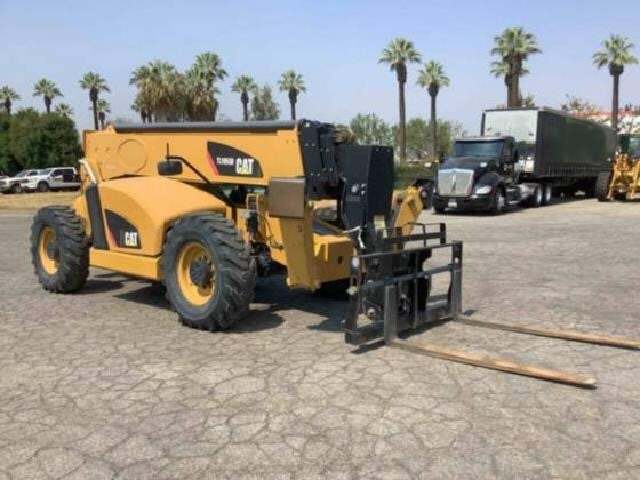 2019 CAT TL1055D-6