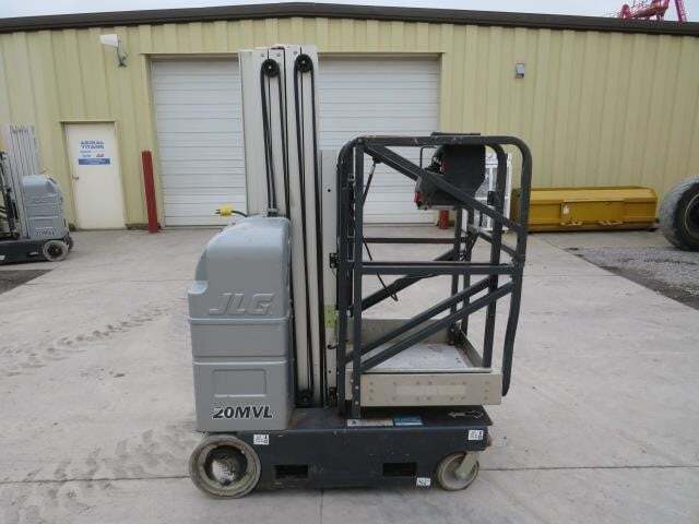 2017 JLG 20MVL-5