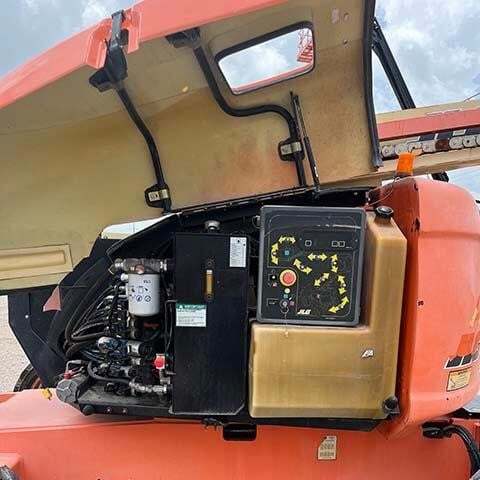 2013 JLG 600AJ-13