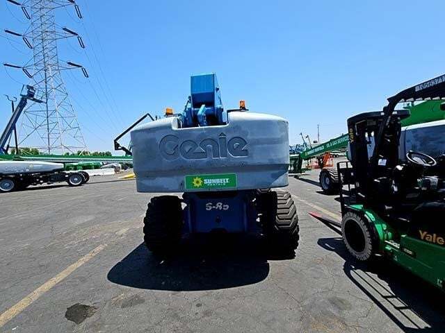 2016 Genie S-85-9
