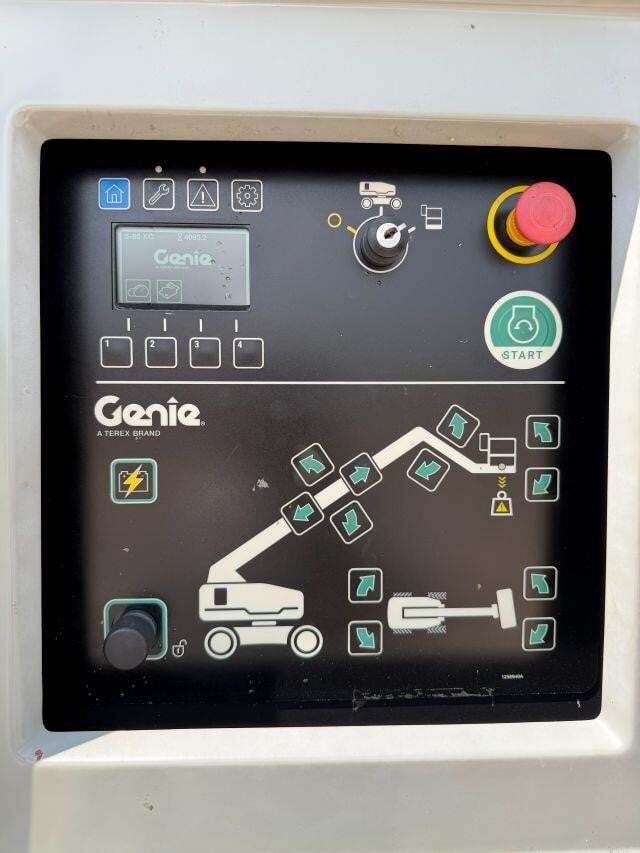 2018 Genie S-85XC-43