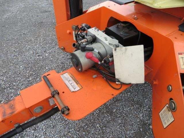 2018 JLG T500-21