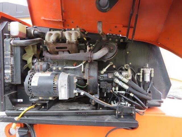 2015 JLG 600S-16