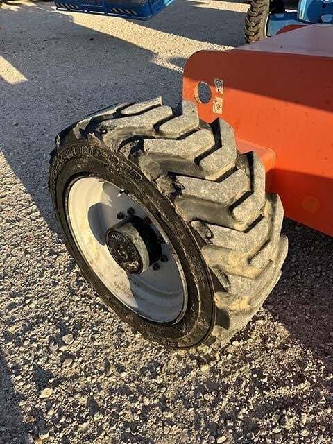 2017 JLG 660SJ-9