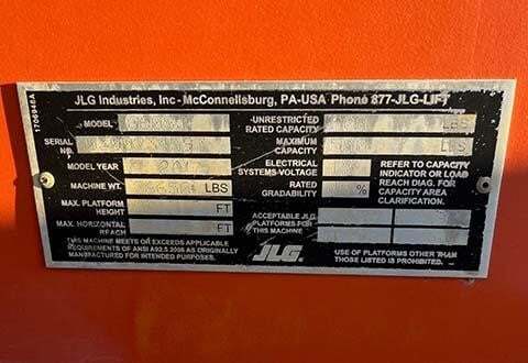 2017 JLG 660SJ-16