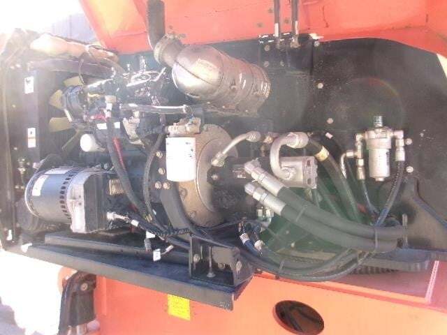 2017 JLG 600S-16